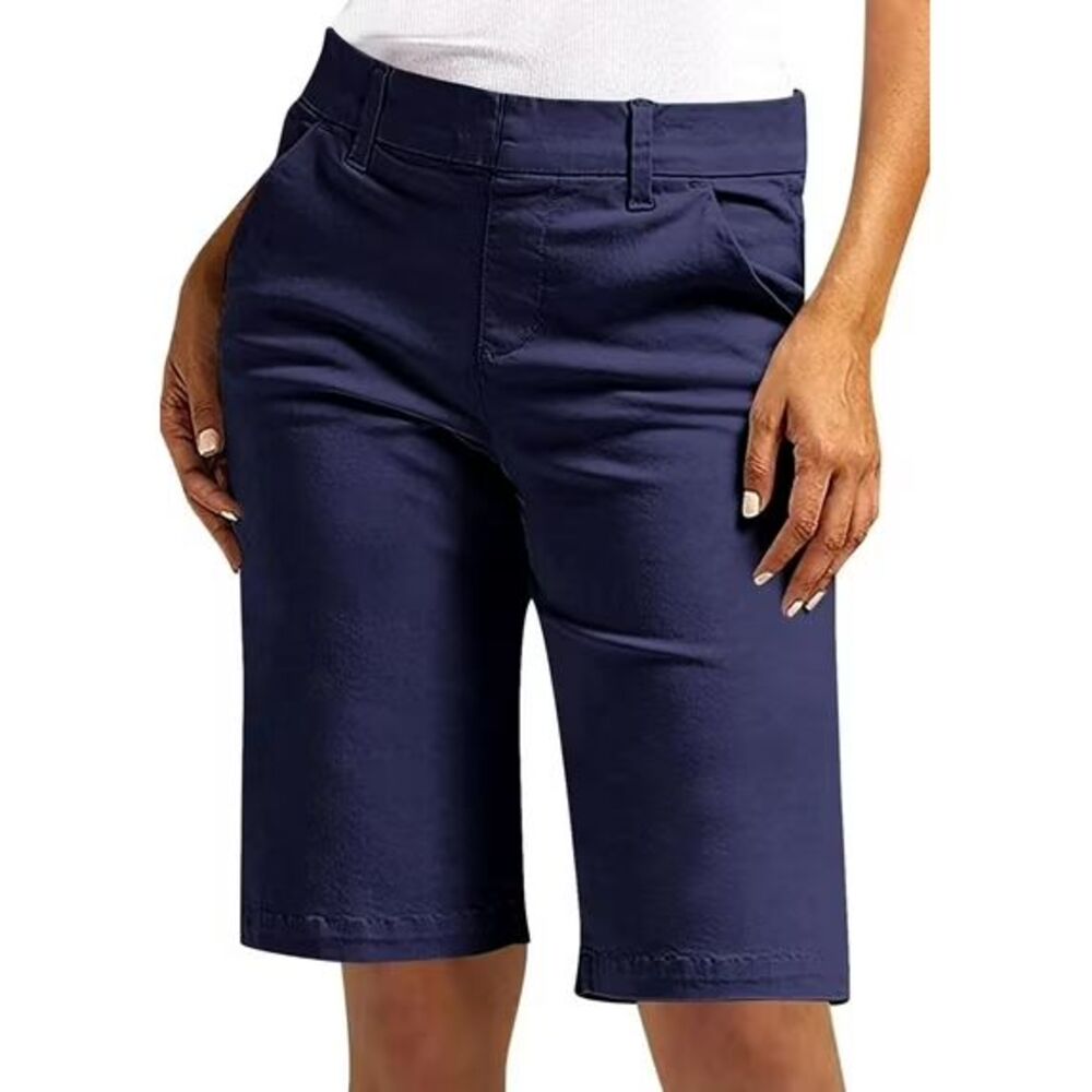 Matty M Women’s Navy Bermuda Shorts Stretch Casual Knee Length Pockets Sz XL NWT